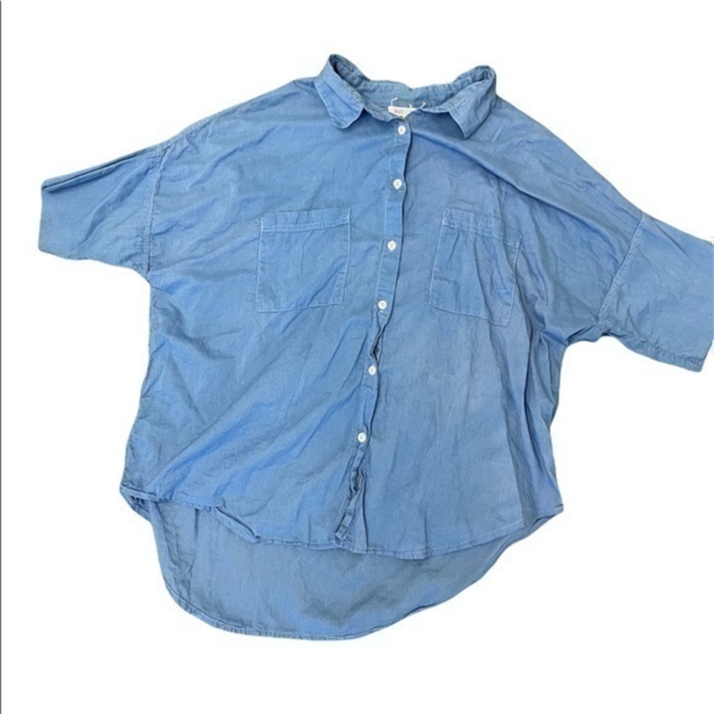 Sundry Blue Short Sleeve Blouse Size 1 Cotton
Condition 7/10 no flaws